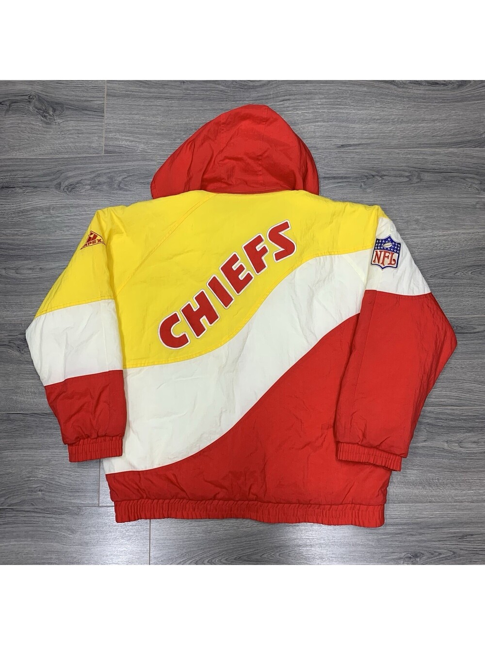 Vintage 1990S Apex One Kansas City Chiefs Jacket Large Rare Men’s Puffer Red